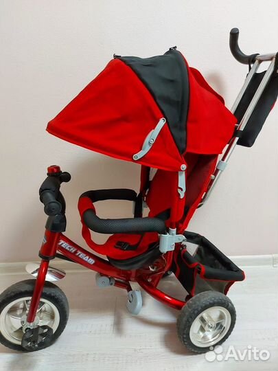Детский трехколесный велосипед