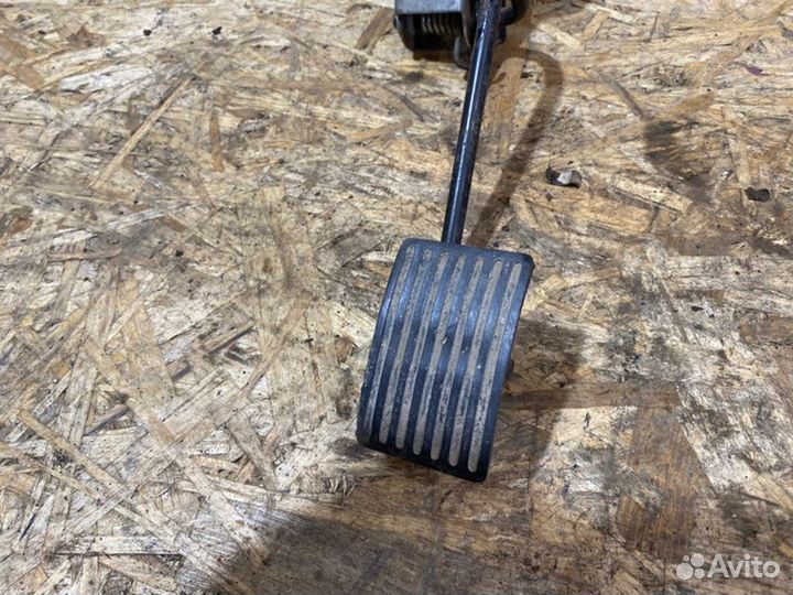 Педаль газа Ваз 2105 2005