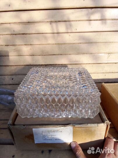 Плафон стекло квадрат