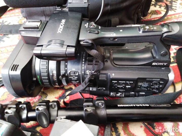 Видеокамера sony PMW 200