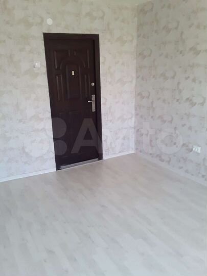 Комната 13 м² в 6-к., 3/5 эт.