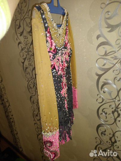 Купальник для художественной гимнастики