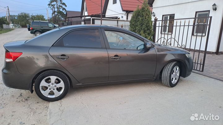 Kia Cerato 1.6 AT, 2010, 265 000 км