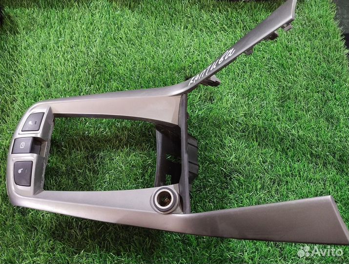 Консоль Chevrolet Captiva I