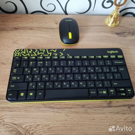 Клавиатура беспроводная и мышка, комплект