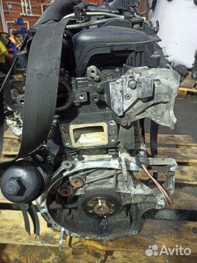 Двигатель Peugeot 407 9H02(DV6TED4) 2006