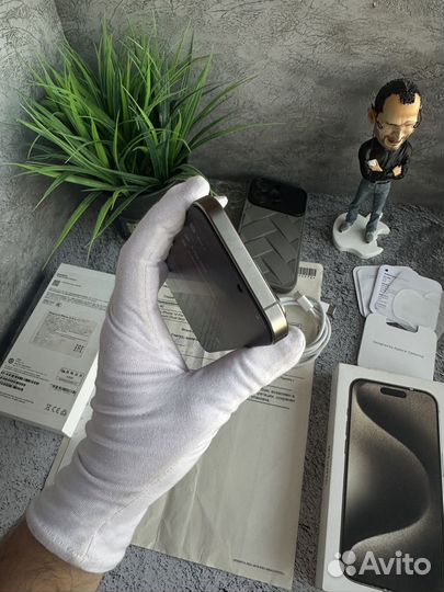 iPhone 15 Pro, 128 ГБ