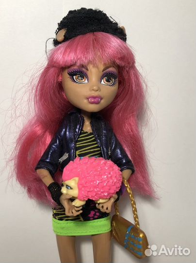 Кукла Монстер Хай Хоулин Вульф