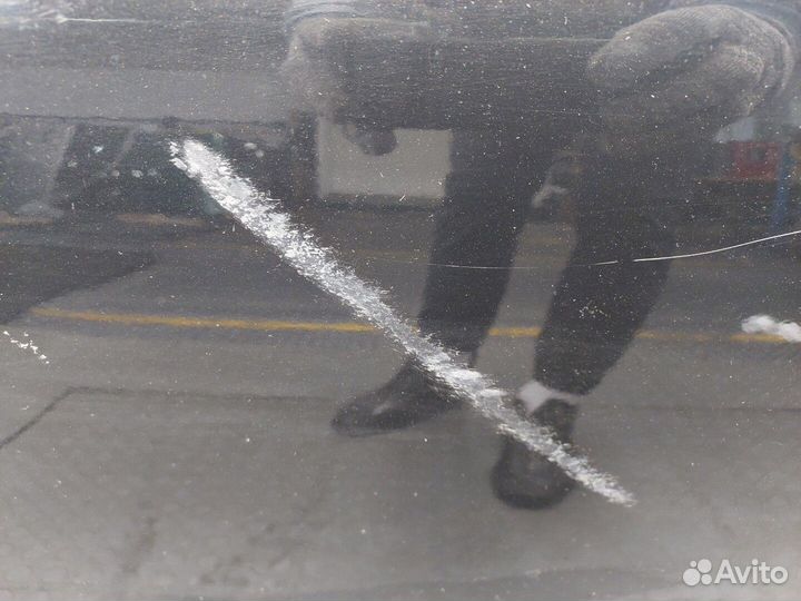 Дверь боковая левая передняя Volkswagen Passat 5