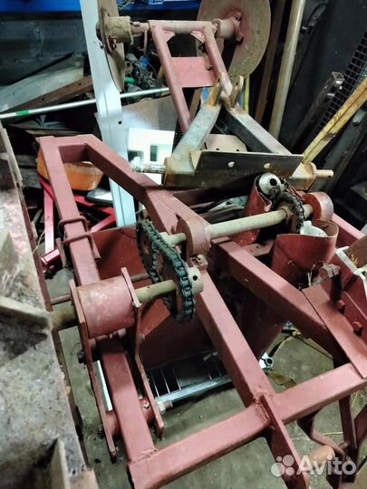 Картофелесажалка с окучником