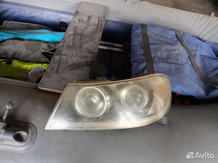 Продам фару