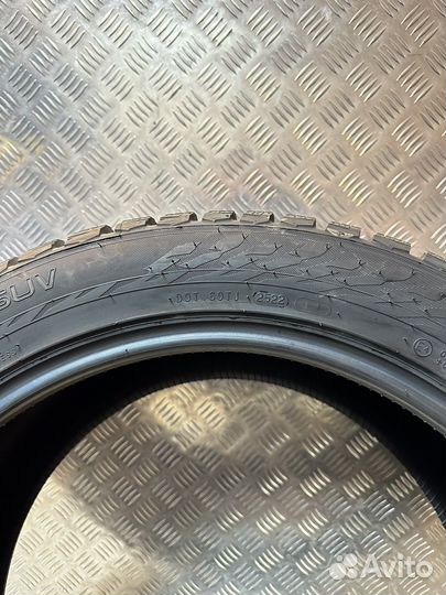 Nokian Tyres Hakkapeliitta 9 SUV 275/45 R20 110T