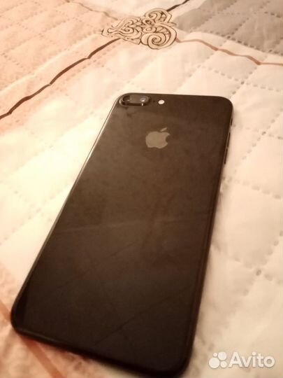 Телефон iPhone 7 plus 128gb