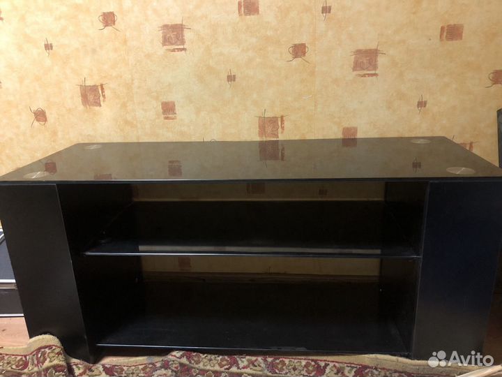 Тумба под телевизор