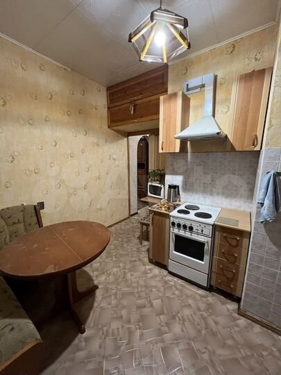 2-к. квартира, 54 м², 5/5 эт.