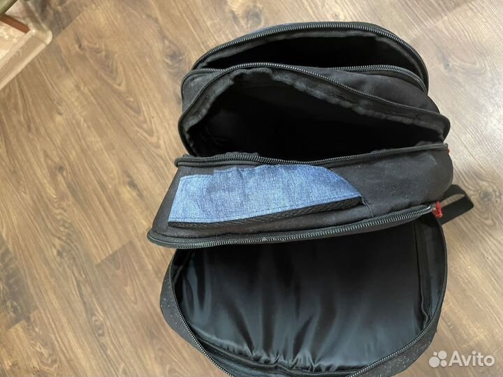 Школьный рюкзак