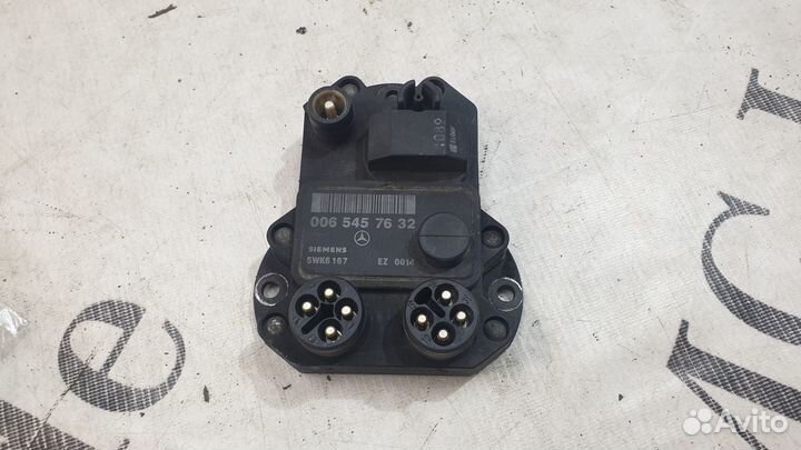 Коммутатор Mercedes-Benz W124 R107 W126