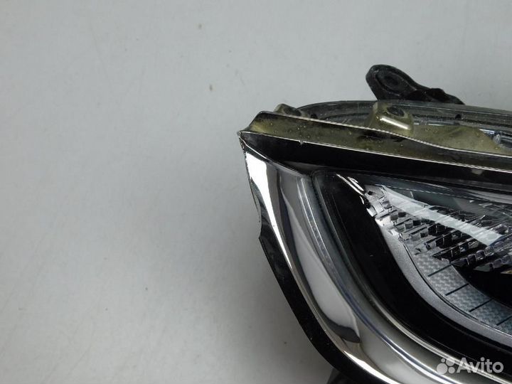 Фара левая Hyundai Sonata