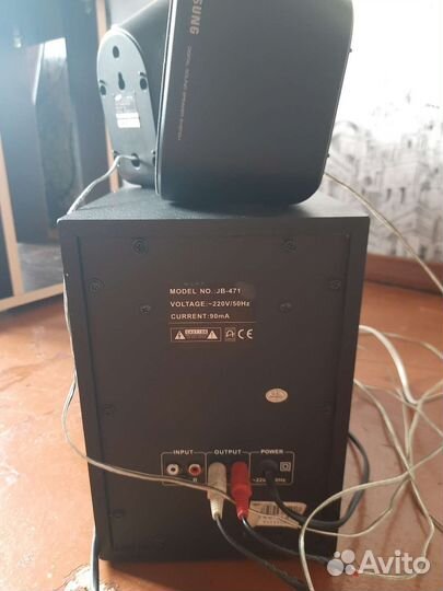 Колонки для компьютера 2.1