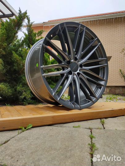 Диски Vossen R20 5*112 Моноблоки HRE ADV1