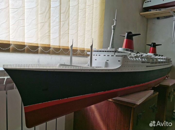 Лайнер France, модель для сборки