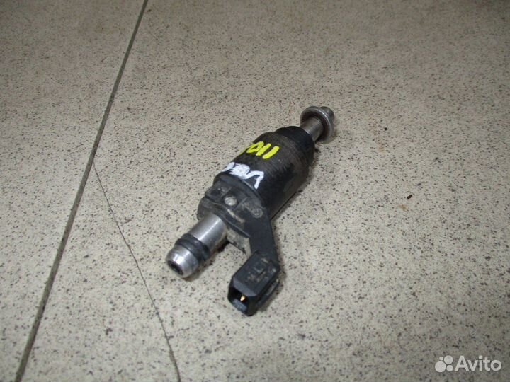 Форсунка инжекторная Opel Vectra C