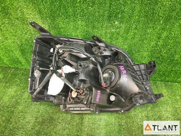 Фара передняя левая toyota voxy