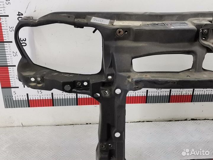 Панель передняя (телевизор) для Volkswagen Golf 4