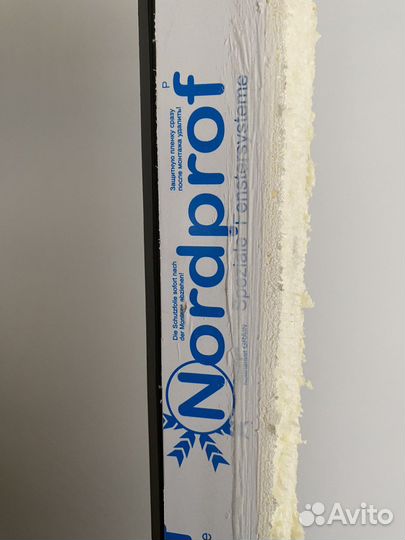 Оконная рама пластиковая