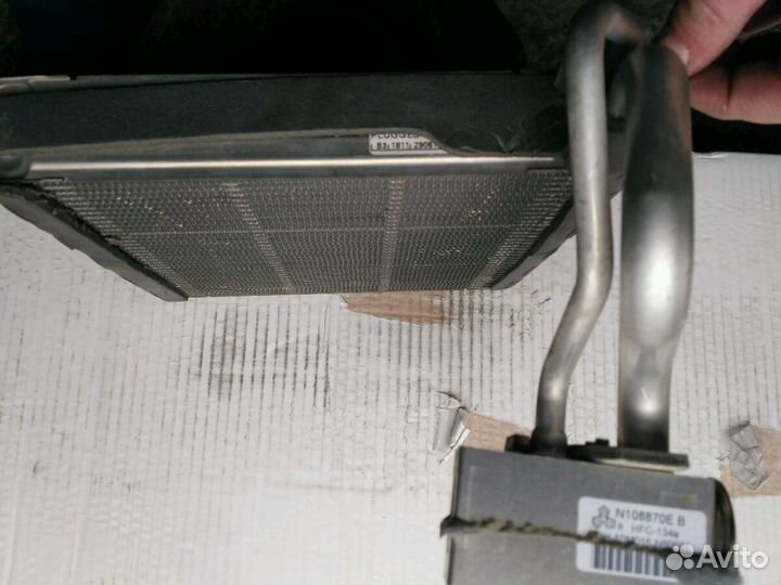 Рено Логан Сандеро клапан кондиционера 922700505R