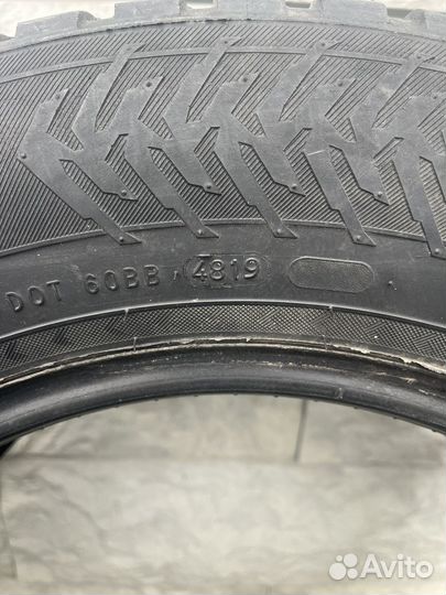 Nokian Tyres Hakkapeliitta 8 SUV 215/65 R16 102T