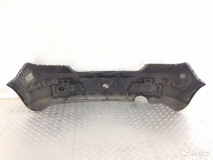 Бампер 13150642 Opel Astra H (2004-2010)