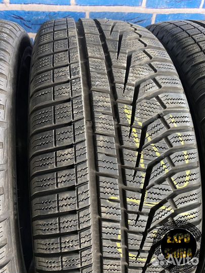 Hankook Winter I'Cept Evo2 W320 215/45 R18