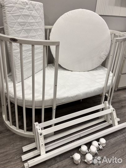 Продаю детскую кроватку от 0 до 3 лет