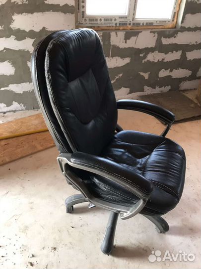 Компьютерное кресло руководителя бу