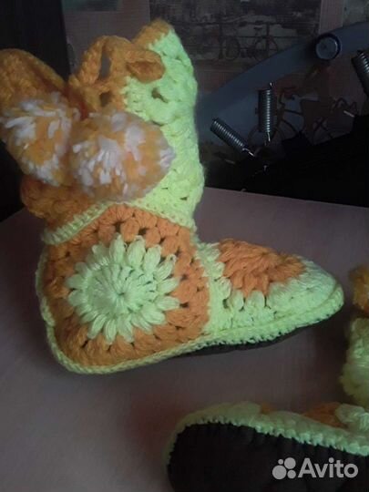 Женские домашние тапочки