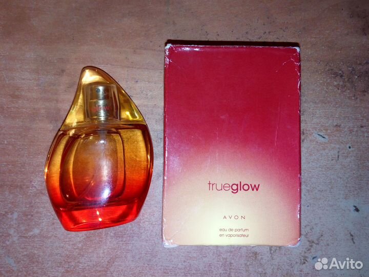 Женская парфюмерная вода Avon True Glow 50мл