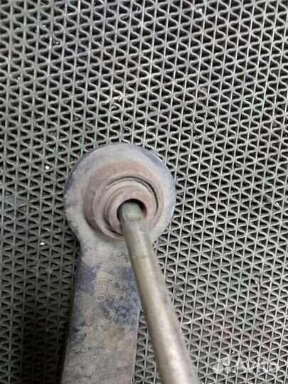 Рычаг задний левый toyota caldina ZZT241W