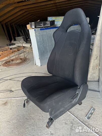 Сиденье gc8 sti