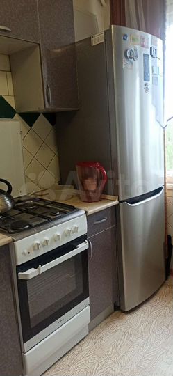 2-к. квартира, 52 м², 8/9 эт.