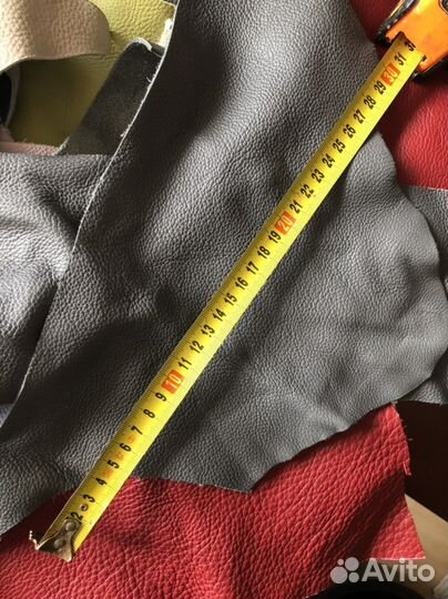 Обрезки кожи