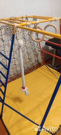 Спортивный уголок для детей