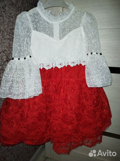 Платье для девочки новое