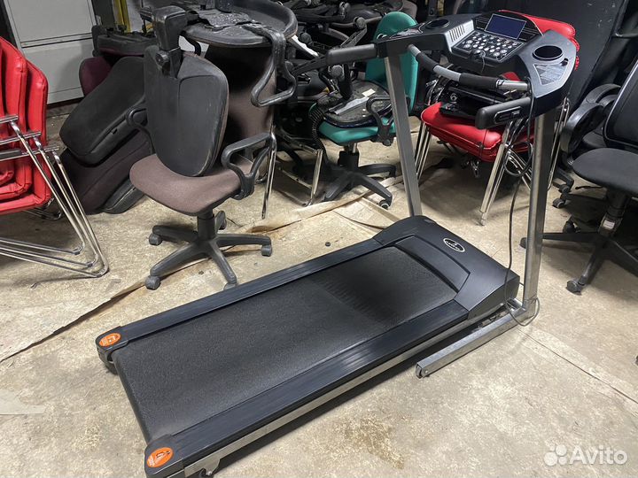 Беговая дорожка clear fit enjoy TM 5.25