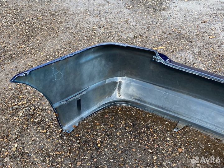 Бампер задний Toyota Corolla 2005г