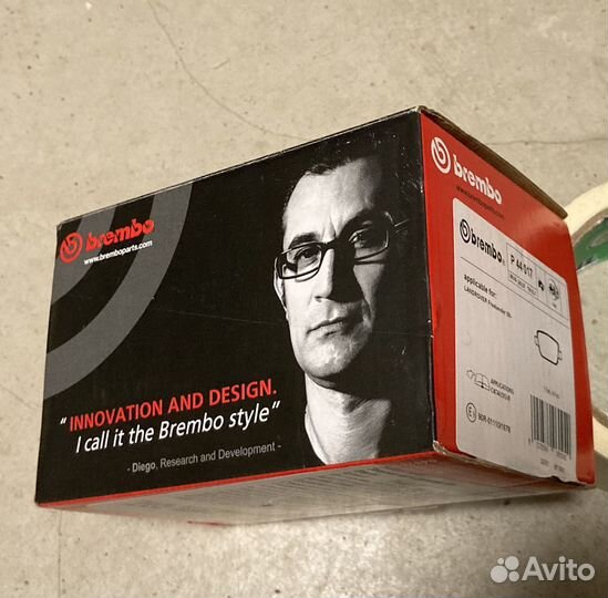 Тормозные колодки задние Brembo P 44 017