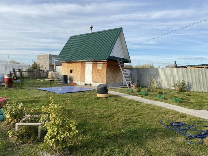 Дача 40 м² на участке 10 сот.