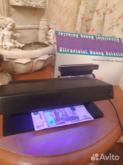 Детектор банкнот ультрафиолетовый