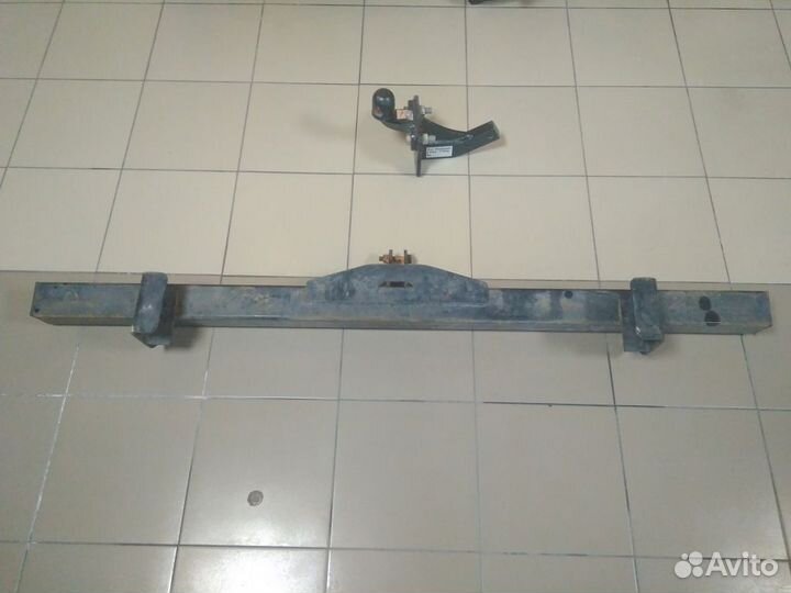 Mitsubishi L200 Фаркоп