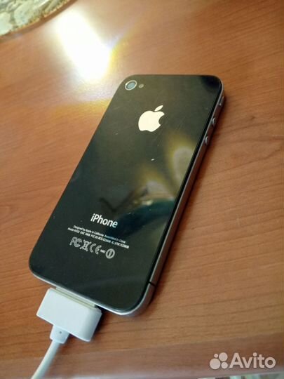 iPhone 4, 16 ГБ